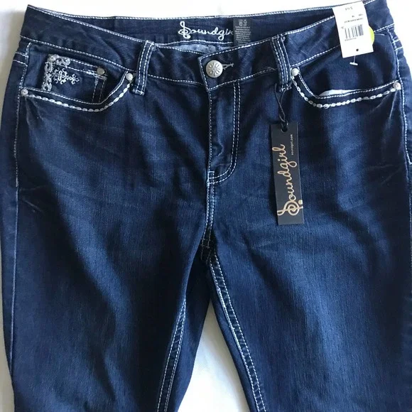 SoundGirl Size 16 Embellished Denim Jeans Fleur de lys Juniors Plus NEW - Picture 2 of 9
